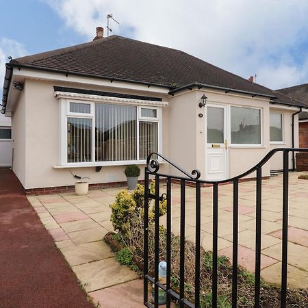 14 Berwick Road Villa Lytham St Annes Exterior photo